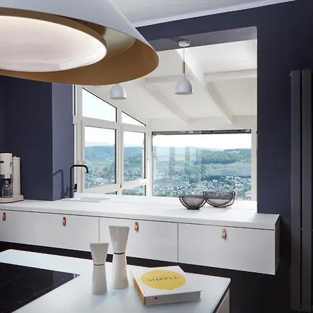 Orange Tree * 贝恩卡斯特尔-屈斯